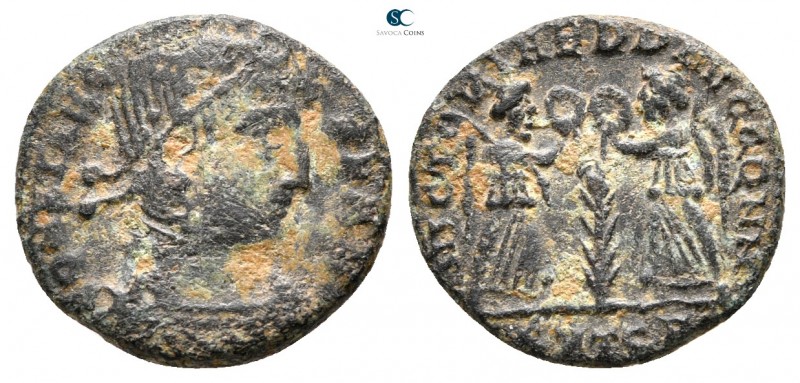 Constans AD 337-350. Thessaloniki
Follis Æ

15 mm., 1,74 g.



very fine