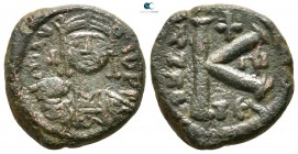 Maurice Tiberius AD 582-602. Thessalonica. Half follis Æ