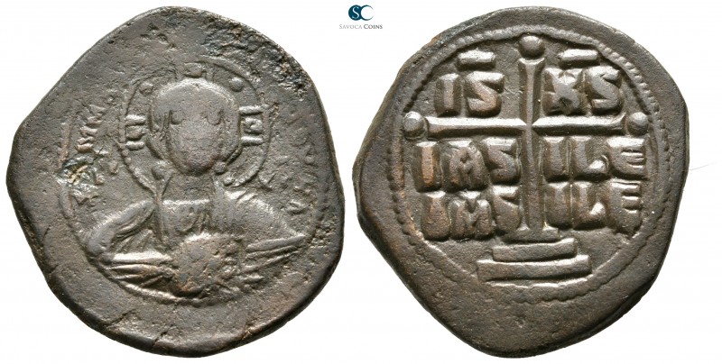 Romanus III Argyrus AD 1028-1034. Constantinople
Anonymous follis Æ

29 mm., ...