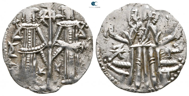 Ivan Aleksandar AD 1331-1371. Second empire
Groš AR

20 mm., 1,45 g.



v...