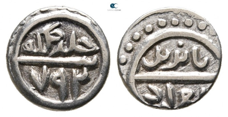 Bayezid I AD 1389-1402. 791-805 A. 
Akce AR

10 mm., 1,15 g.



very fine
