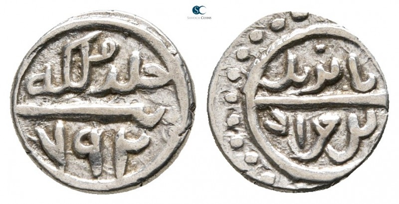 Bayezid I AD 1389-1402. 
Akce AR

11 mm., 1,23 g.



very fine