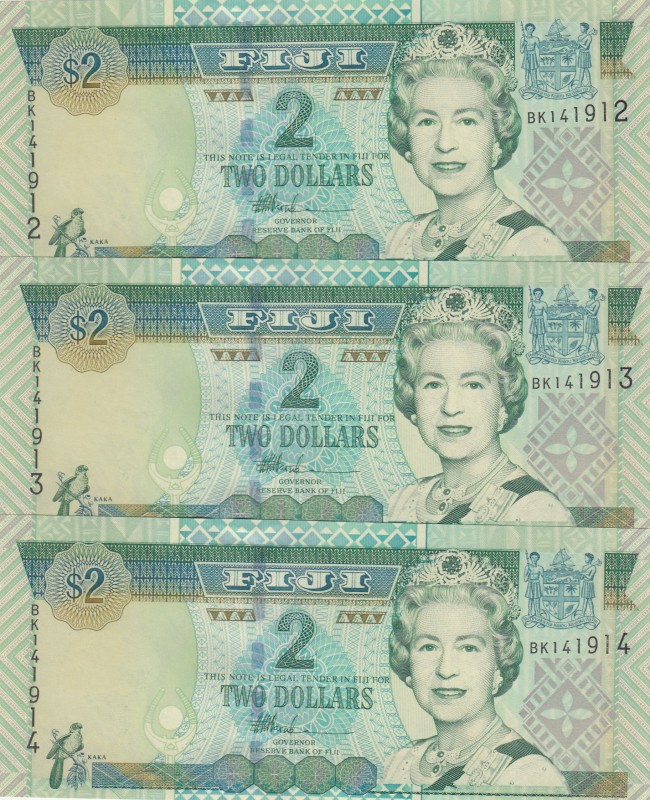 Fiji, 2 Dollars, 2002, UNC, p104a, (Total 3 consecutive banknotes)
Serial Numbe...