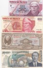Mexico, (Total 4 banknotes)
50 Pesos, 2000, p112, AUNC; 100 Pesos, 1972, p61, AUNC; 100 Pesos, 2004, p118f, XF; 10.000 Pesos, 1991, p90, XF (+)
Seri...