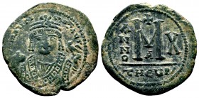 Maurice Tiber (582-602), AE Follis,

Condition: Very Fine

Weight: 11.5 gr
Diameter:30 mm