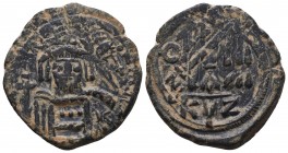 Heraclius. 610-641. AE follis 
Condition: Very Fine

Weight: 11.41 gr
Diameter:31 mm