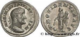 MAXIMINUS I
Type : Denier 
Date : automne 236 - janvier 238 
Mint name / Town : Rome 
Metal : silver 
Millesimal fineness : 500  ‰
Diameter : 19,5  mm...