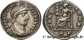 VALENTINIAN I
Type : Silique 
Date : 364-367 
Mint name / Town : Rome 
Metal : silver 
Millesimal fineness : 900  ‰
Diameter : 18  mm
Orientation dies...