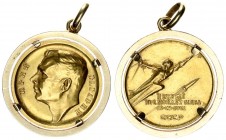 Russia USSR 1 Medal 1961 First Cosmonaut Yuri Gagarin(*1934. †1968) am 12. April 1961. By G. Postnikov. Abv: bust of Gagarin left. name around. Rev: M...