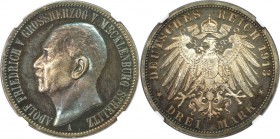 3 Mark 1913 A
Deutsche Münzen und Medaillen ab 1871, REICHSSILBERMÜNZEN, Mecklenburg-Strelitz, Adolf Friedrich V. (1904-1914). 3 Mark 1913 A, Berlin,...