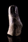 Roman Bronze Finger, c. 1st-3rd century AD (6.8cm), part of an over life size statue. Green patina.
