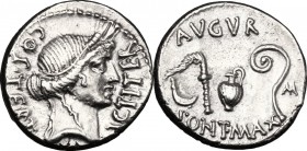 Julius Caesar.. AR Denarius, 46 BC. Sicily (?)