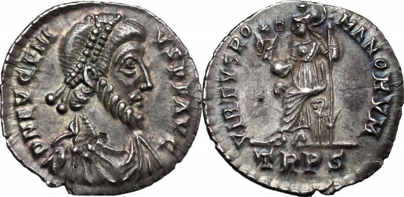 Eugenius (392-394). AR Siliqua, Treveri mint. D/ DN EVGENIVS PF AVG. Pearl-diade...