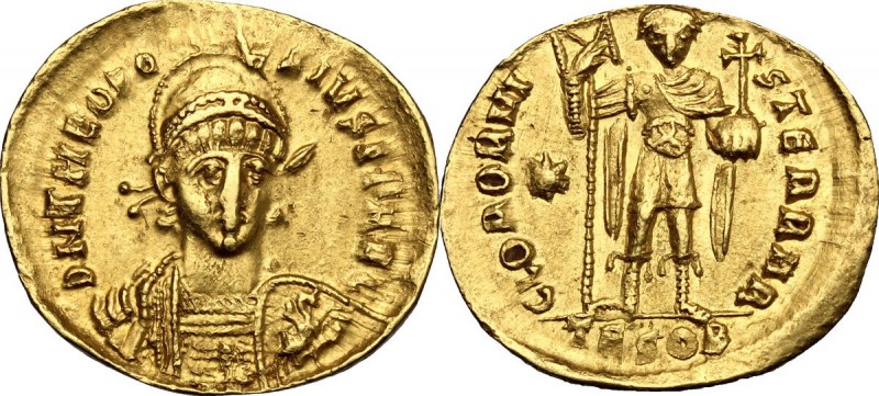 Theodosius II (402-450). AV Solidus, Thessalonica mint. D/ DN THEODOSIVS PF AVG....
