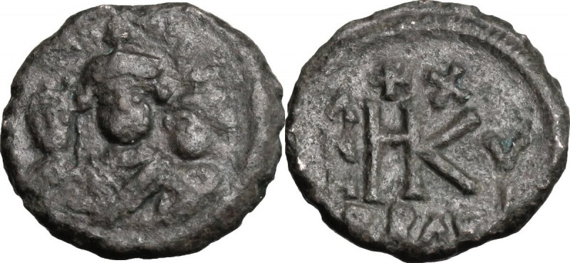 Heraclius (610-641). AE Half Follis, Ravenna mint. D/ [....]. Facing busts of He...