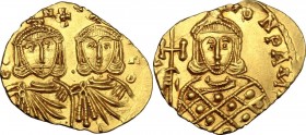 Constantine V, Copronymus (741-775).. AV Solidus, Syracuse mint