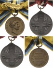 Orden deutscher Länder Sachsen
Bronzene Carola-Medaille mit Eicheblattspange Weltkrieg 1914-16 für Frauen Verliehen 1915-1925. Bronze dunkel an Bands...