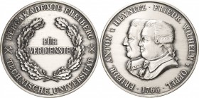 Ausbeute, Bergbau, Hüttenwesen
 Silbermedaille 1996. Verdienstmedaille der Technischen Universität Freiberg. Probe ohne Nummerierung. Die Brustbilder...