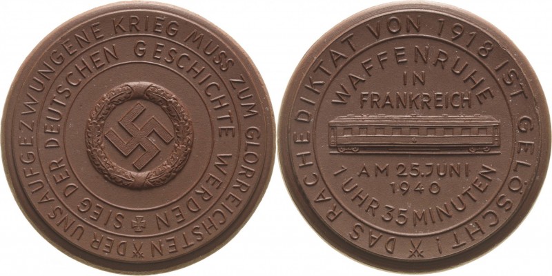 Drittes Reich - Porzellanmedaillen
 Braune Porzellanmedaille 1940 (Meißen) Waff...