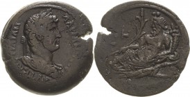 Kaiserzeit
Hadrian 117-138 Bronze/Assarion 134 (= Jahr 18), Alexandria Brustbild mit Lorbeerkranz nach rechts / Flussgott Nil liegt mit Schilf und Fü...