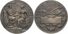 Russland
Alexander III. 1881-1894 Versilberte Bronzemedaille 1893 (L. Bottee) Besuch des russischen Flottengeschwaders im Militärhafen von Toulon. Th...