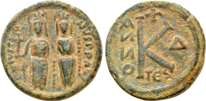 JUSTIN II with SOPHIA (565-578). Half Follis. Military mint imitating Thessaloni...