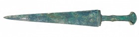 A SHORT BRONZE SWORD Late Bronze – Iron Age, 13th-10th century BCE. 31.1 cm long. With very nice green patina and in perfect condition.