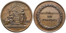 Révolution Française, Médaille Confédération des Français, Paris, 1790, AE 31. 97 g. 41.5 mm 
Avers : La Liberté tenant le livre de la Constitution su...