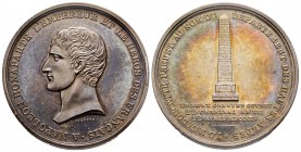 Médaille en argent, Ouverture du Mont Genevre, Paris, 1804 (an X II), AG 36.71 g. 40.9 mm par Auguste
Avers : A NAPOLEON BONAPARTE L'EMPEREUR ET LE HE...