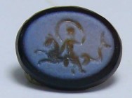 Romain - Intaille en Pâte de verre - 100 / 300 ap. J.-C.
Intaille en pâte de verre avec la représentation d'une divinité chevauchant un animal marin....