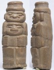 Précolombien - Idole totem en pierre - 1000 / 1500 ap. J.-C.
Idole totem en pierre représentant une femme surmontée d'une tête d'homme. 105 mm.