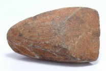 Néolithique - Equateur - Hâche polie - Vers 8000-5000 av. J.-C
Belle hâche en pierre orangée. Dim : 60*36*21 mm. Ex collection Pierre Pourrut (1937-2...