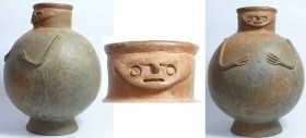 Précolombien - Equateur, Andes centrales, Phase Panzaleo - Vase globulaire anthropomorphe - 500 / 1500 ap. J.-C.
Beau et rare vase globulaire anthrop...