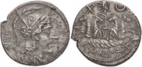 ROMANE REPUBBLICANE - MANLIA - A. Manlius Q. f. Sergianus (118-117 a.C.) - Denario - Testa di Roma a d. /R Il Sole su quadriga sulle nubi; nel campo, ...