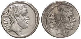 ROMANE IMPERIALI - Bruto († 42 a.C.) - Denario - Testa di Brutus il vecchio a d. /R Testa di Servilius Ahala a d. B. 30; Cr. 433/2 (AG g. 3,89)
qSPL...