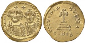 BIZANTINE - Eraclio e Eraclio Costantino (613-638) - Solido - I busti coronati di fronte /R Croce su tre gradini Ratto 1358/9; Sear 734 (AU g. 4,45)
...
