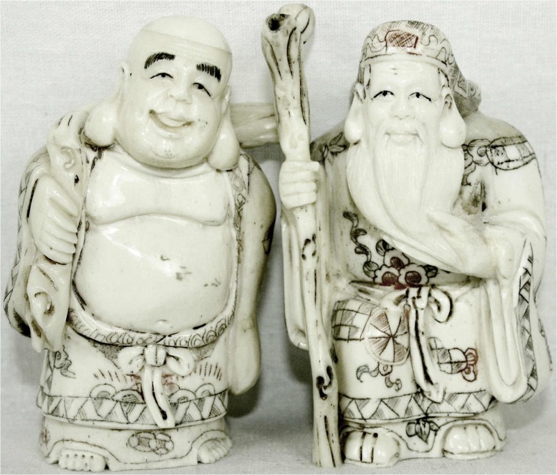 China
Varia
2 Elfenbein-Skulpturen des 19. Jh. Shou (Gott des langen Lebens) u...
