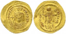 Kaiserreich
Mauricius Tiberius, 582-602
Solidus 584/602 Constantinopel, 8. Offizin. 4,23 g.
sehr schön/vorzüglich, interessanter versetzter Dreifac...
