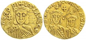 Kaiserreich
Theophil, 829-842
Solidus 829/842 Brb. Theophil v.v./Brb. Michael und Constantin nebeneinander. 3,51 g.
sehr schön, beiderseits Graffit...