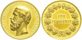 Baden-Durlach
Friedrich 1852-1907
Große goldene Verdienstmedaille o.J. Verliehen 1882-1908. 32 mm, 20,88 g. Bügel verm. (fast unsichtbar) entfernt....
