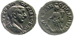Thrakien
Hadrianopolis
Gordian III., 238-244
Assarion 238/244. Drap., belorb. Brb. r./AΔΡΙΑΝΟΠΟΛΕΙΤΩΝ. Tyche steht l.
vorzüglich