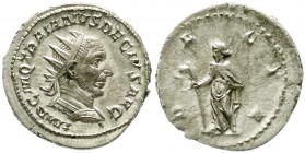 Kaiserzeit
Trajan Decius, 249-251
Antoninian 249/251. Drap. Büste mit Strahlenbinde r./DACIA. Dacia im langen Gewand steht l., hält Eselsstab.
vorz...