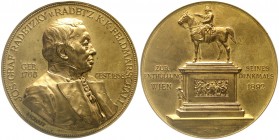Haus Habsburg
Franz Joseph I., 1848-1916
Vergoldete Bronzemedaille 1892 von Scharff, a.d. Enthüllung des Radetzky-Denkmals in Wien. 70 mm.
vorzügli...