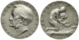 Münchner Medailleure
Karl Goetz
Silbermedaille 1933 auf den 50. Todestag Richard Wagners. 36 mm; 19,30 g.
vorzüglich/Stempelglanz, mattiert
