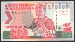 Madagascar 2500 Francs 1993
P# 72a; № YC 4212730; UNC