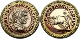 Ancient World Roman Empire Marc Avrelius Antonius Pius Trimetal Medal Rare
33.48g 37mm; Trimetal Silver-Copper-Brass Medal made on Motives of Rome Em...