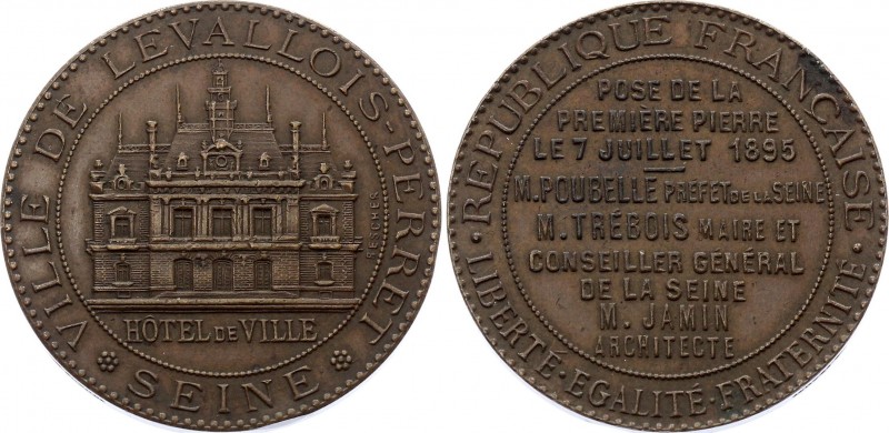 France Medal "Ville de Levallois Perret, Seine"
15.90g 32mm; Obverse: VILLE DE ...