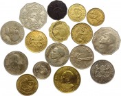 Africa Lot of Coins
17 coins total. Kenya, Tanzania, Mauritania. VF to UNC.
