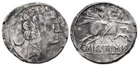 Sekobirikes. Denario. 120-30 a.C. Saelices (Cuenca). (Abh-2168). (Acip-1869). Anv.: Cabeza masculina a derecha, detrás creciente, debajo S. Rev.: Jine...