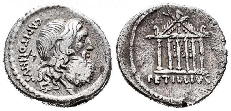 Petillia. Denario. 43 a.C. Roma. (Ffc-960). (Craw-487/1). Anv.: Cabeza de Júpite...